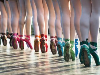 Bailarinas de puntillas: ¿es malo para sus pies?