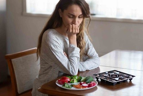 Cómo manejar el estrés y nerviosismo mediante la alimentación