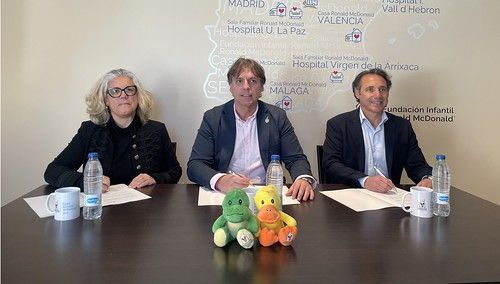 Quirónsalud firma un acuerdo con la Casa Ronald McDonald de Sevilla para la acogida de familias con niños hospitalizados