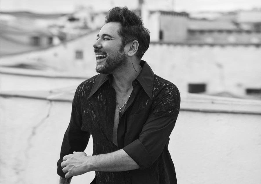 Miguel Poveda llega al Palacio de Festivales en recital