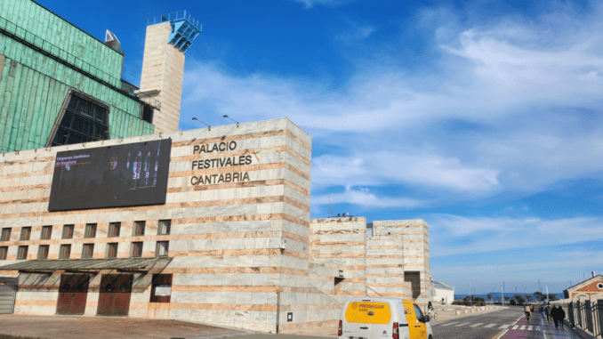 Palacio de Festivales: Estreno teatral con ‘Macho’, de Juan Trueba, jueves 12, 19.30h., Sala Talleres